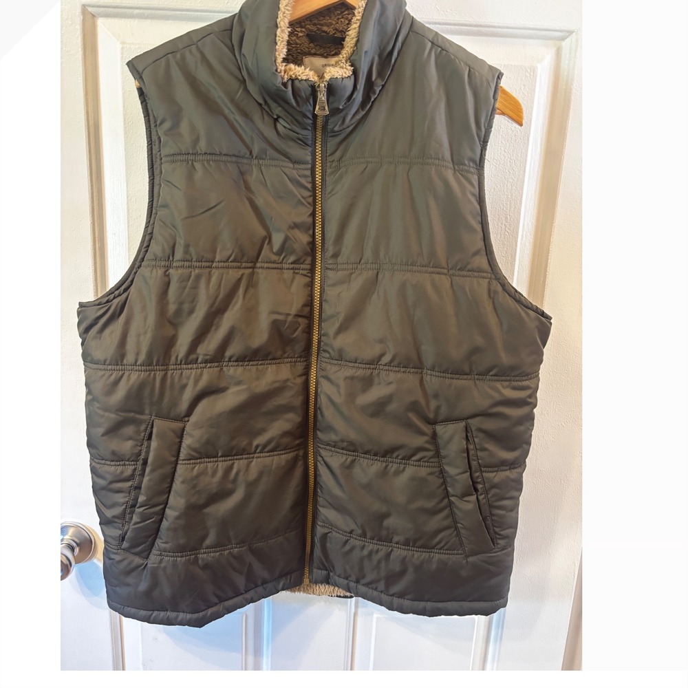 Weatherproof Vintage Mens Olive Green Sherpa Lined Puffer Vest Large Zip Up Lg